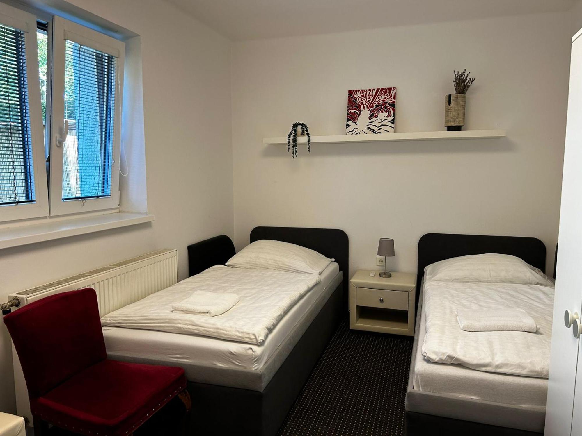 Apartman Hugo Ческе-Будеёвице Экстерьер фото